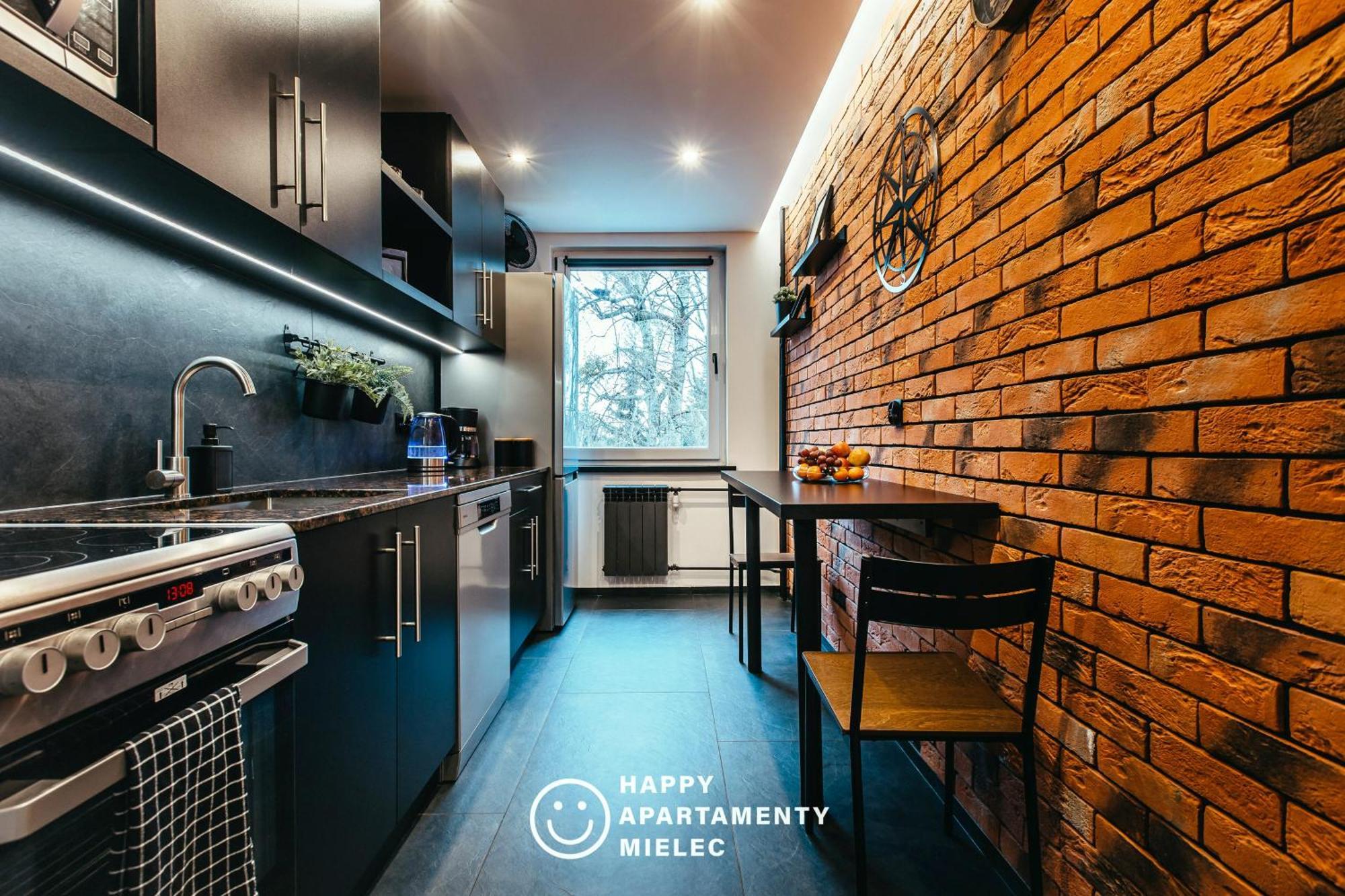 מילץ' Happy Time - Apartamentyhappy Pl מראה חיצוני תמונה